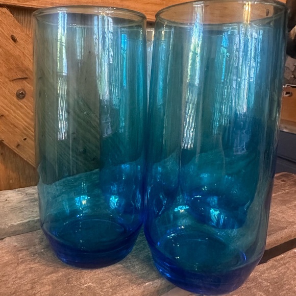 Vintage Anchor Hocking NEWPORT Set of 4 Aqua Turquoise Blue Glasses 5.75” - Picture 2 of 9
